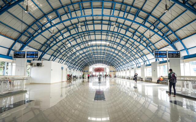 Business Hotel Tomang