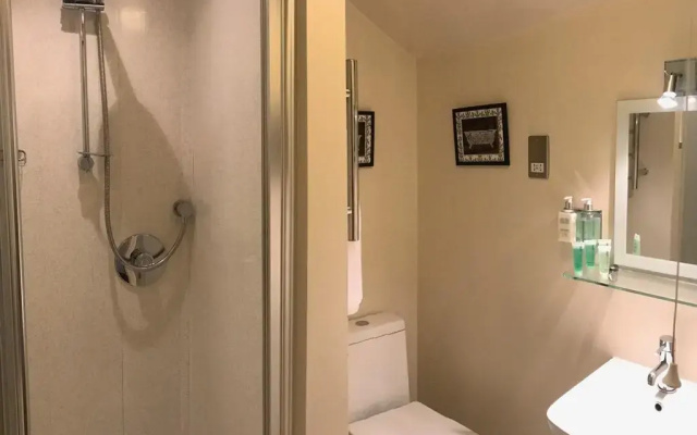 The Nobody Inn