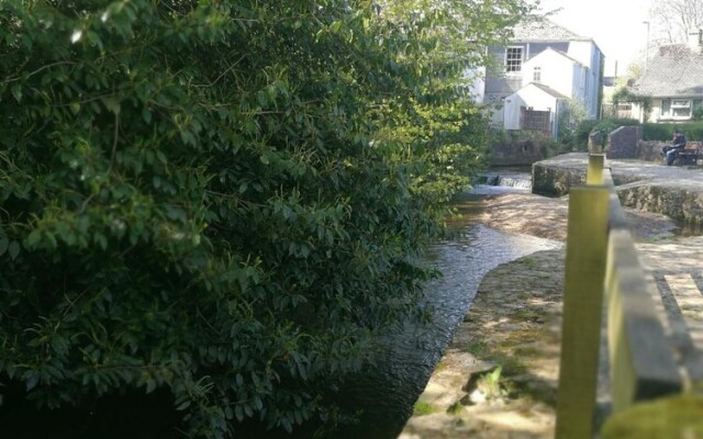 The Barley Sheaf Inn