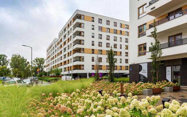 Mokotow Business Center Apartments by Renters