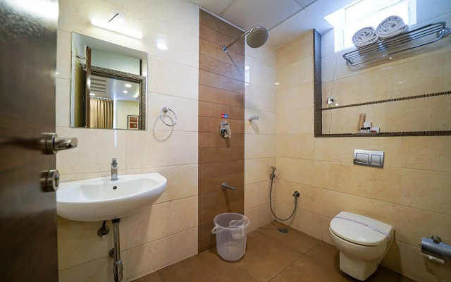 OYO Premium K R Puram