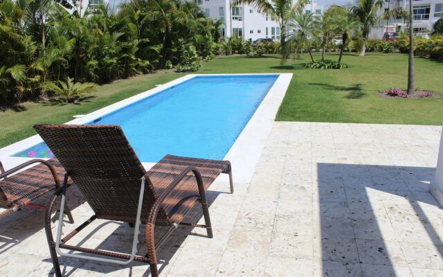 Villa Real Playa Nueva Romana