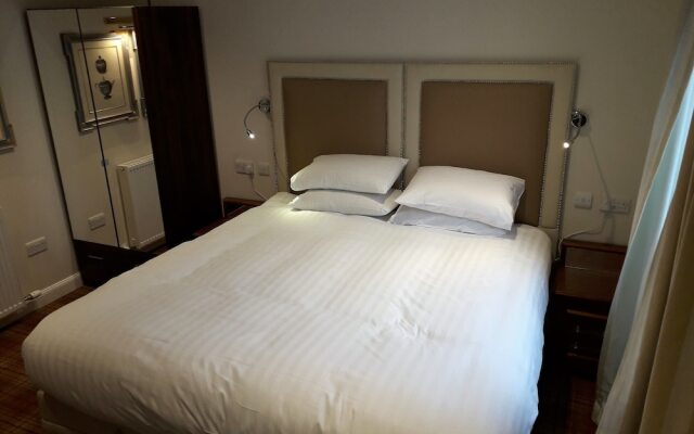 The Skye Inn
