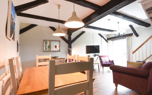 Holly Cottage
