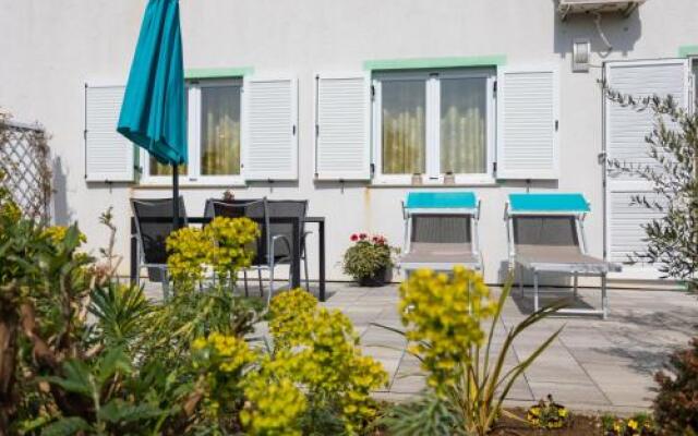 Apartment Magic Garden