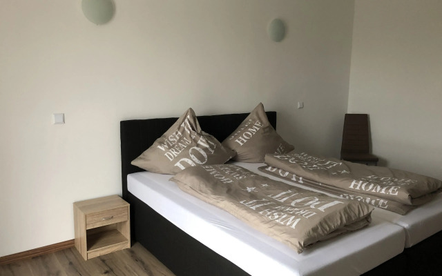 Stundenhotel Krieger