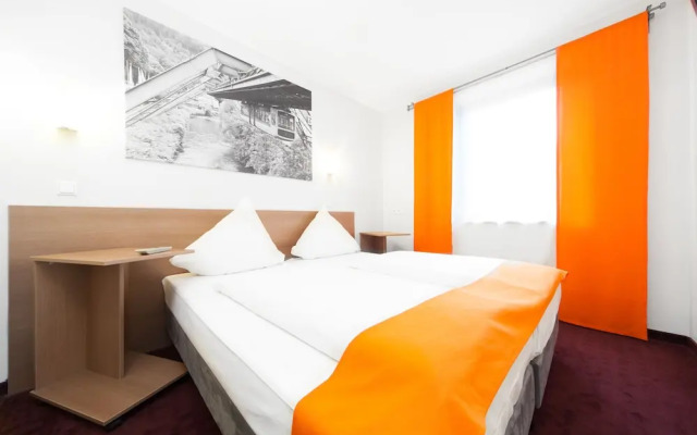 McDreams Hotel Wuppertal City