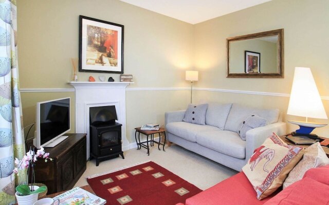 Amelie Cottage