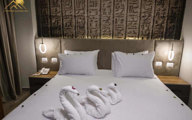 Pyramids Sunrise Inn