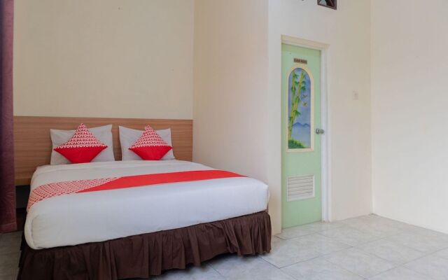 OYO 1221 Exclusive 48 Syariah