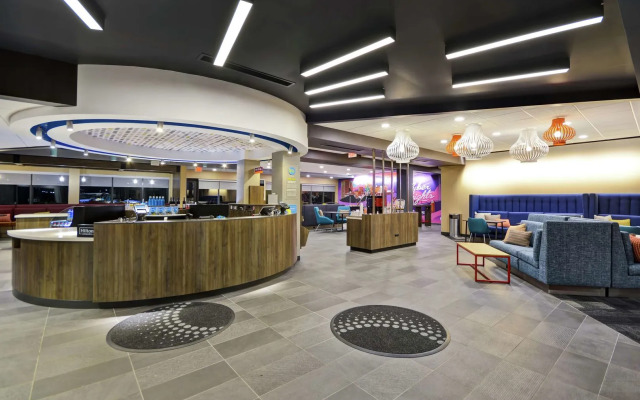 Tru by Hilton Huber Heights