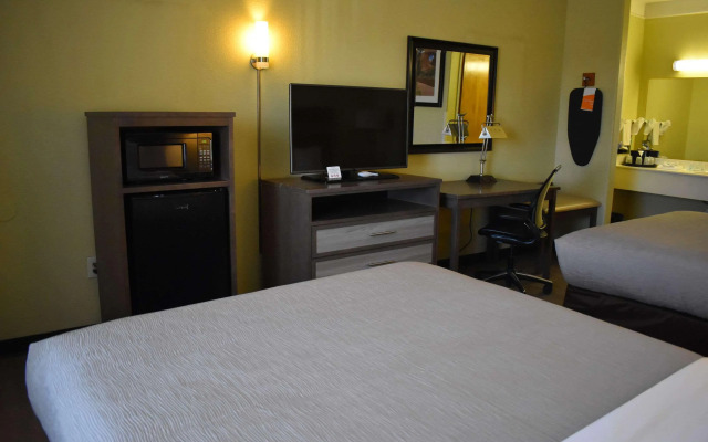 Quality Inn & Suites Gallup I-40 Exit 20