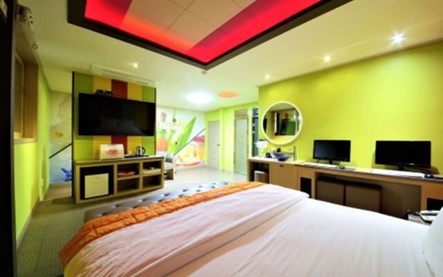 W Hotel