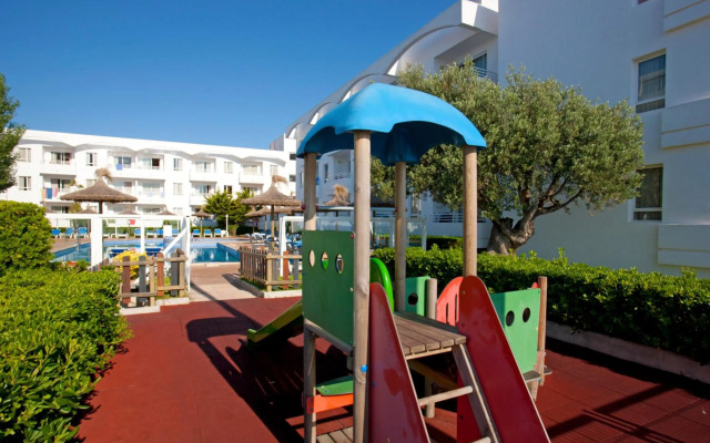 Cabot Hobby Club Apartments