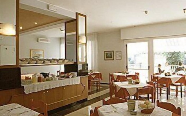Hotel Paris