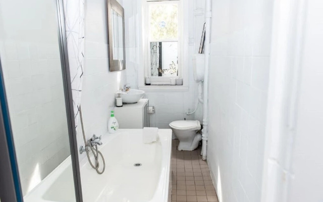 Bondi Beach Gorgeous Apartment H323