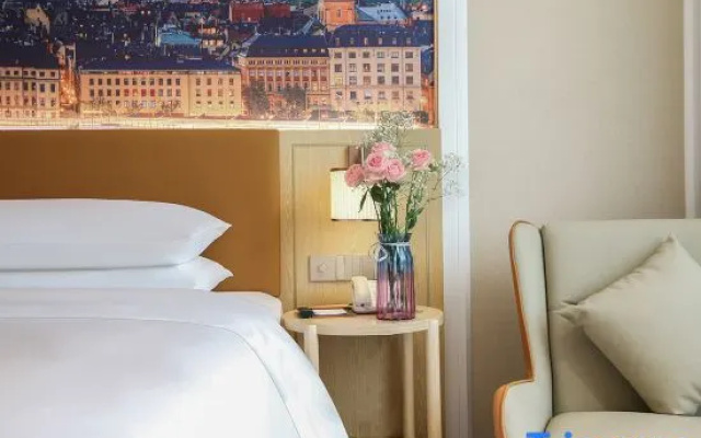 Vienna Hotel (Hechi Donglan Branch)