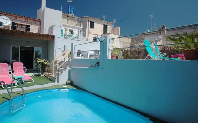 Peaceful Holiday Home in Campanet With Small Private Pool