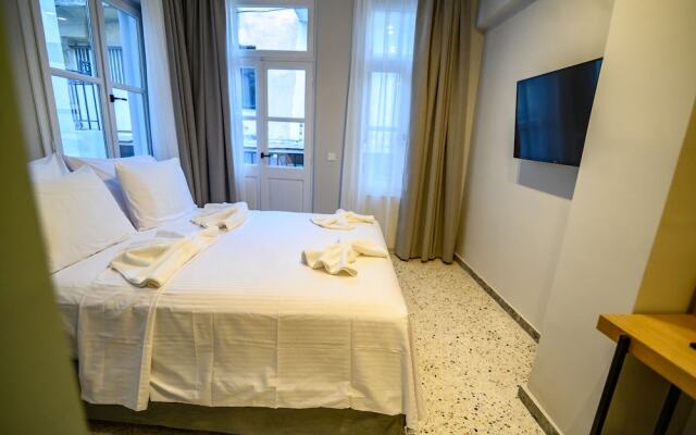 Belle Athenes - Luxury Rooms at Monastiraki Railway Station