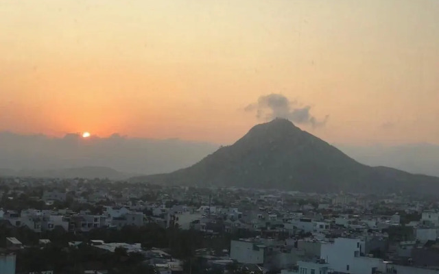 Kira Kira 's Apartment