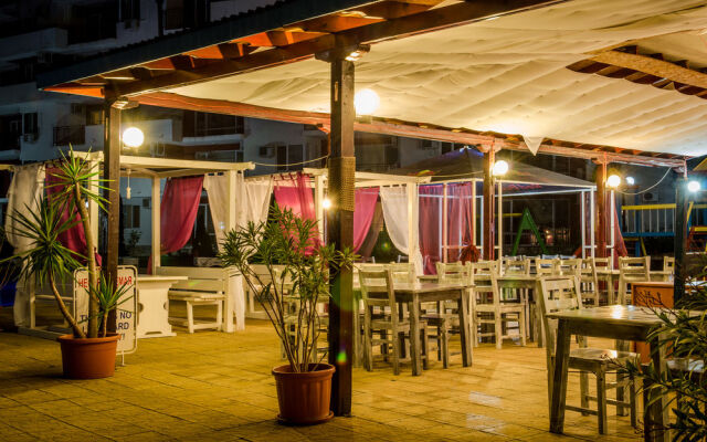 Fort Noks Grand Resort