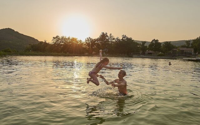 Tidy Bungalow With Dishwasher on a Green Domain