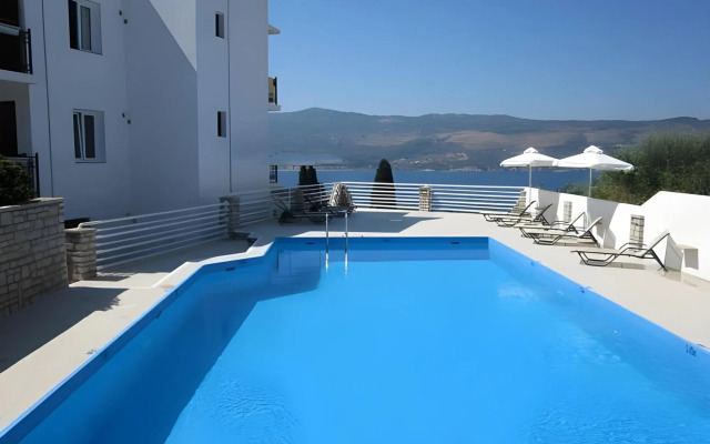 Scorpios Hotel & Suites