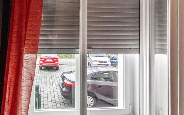 Ruterra Apartments by Cathedral