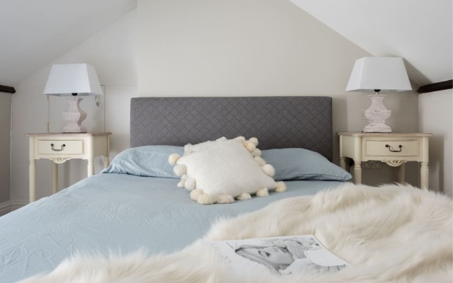 The Navy Court - Scandinavian Inspired 4BDR Central Home