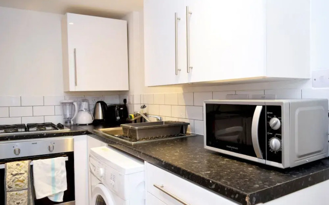 2br Home by Elephant & Castle, 4 Guests