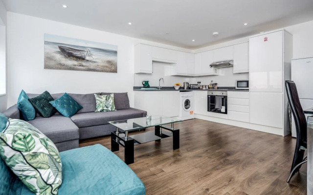 Watford Central Serviced Apartments - F3