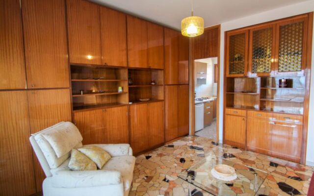 Apartment Belmonte Brezzo di Bedero 21339