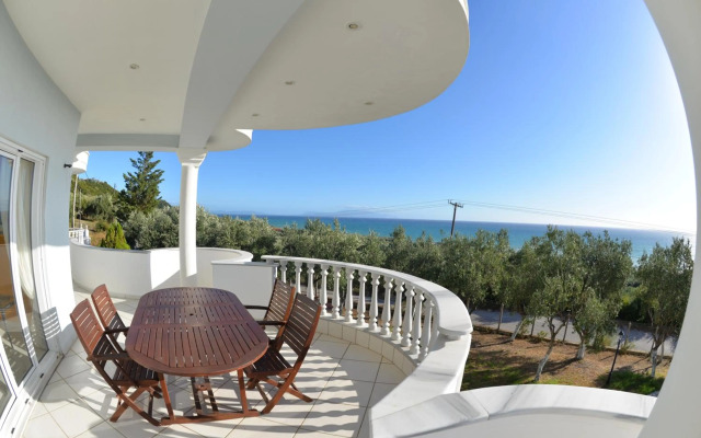 Villa Alex