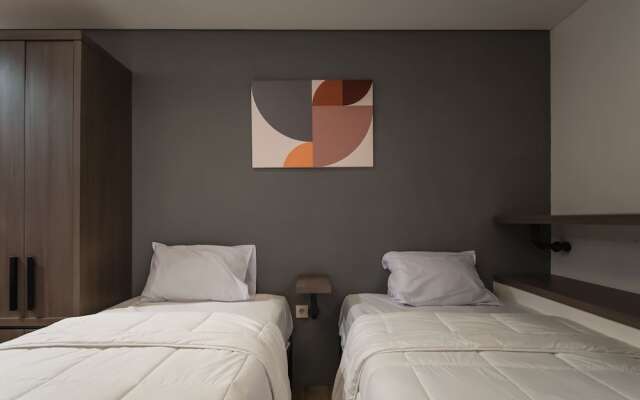 Cove Art Living