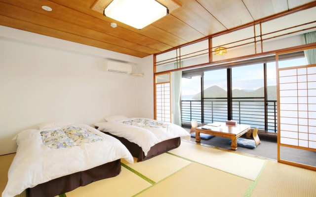 Toya Onsen Hotel Hanabi – Guest Rooms – Toyako
