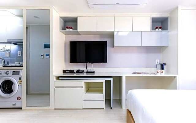 Seogwipo Shinshin Hotel