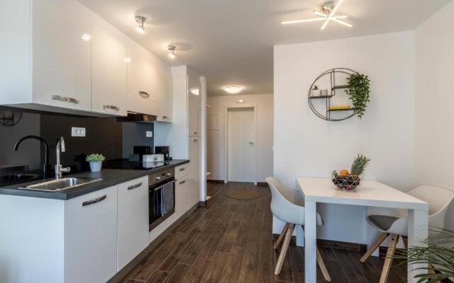 Hvar de luxe apartments 1