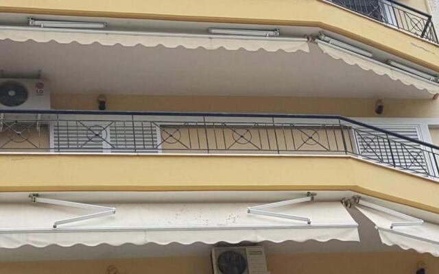 Third floor apartment with nice view