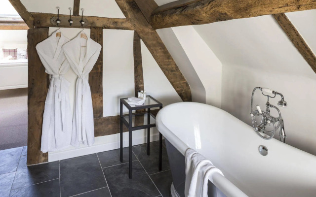 Tudor Farmhouse