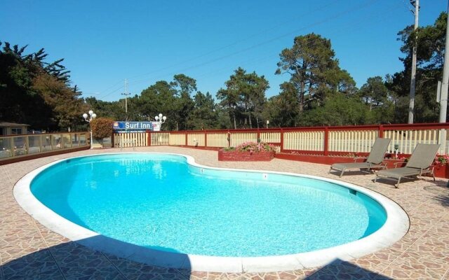 Monterey Surf Inn