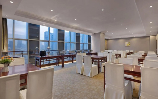 Ziwei Huatian Grand Hotel