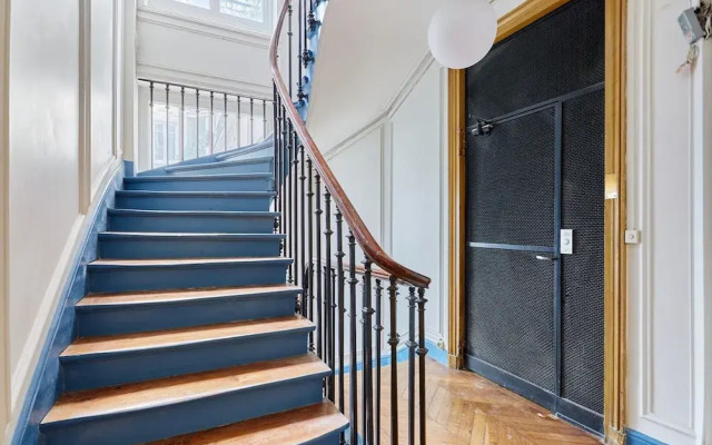 Sublime 3 Bedrooms Apartment Center of Paris