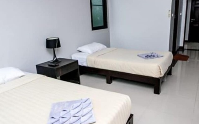 sitsongpeenong muaythai