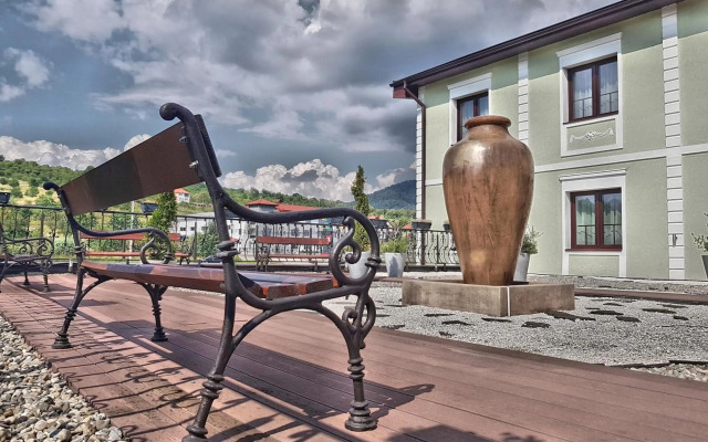 Magus Hotel