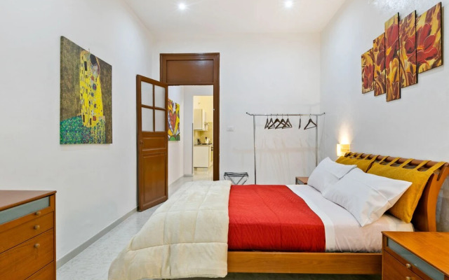 Corso dei Mille Railway Apartment