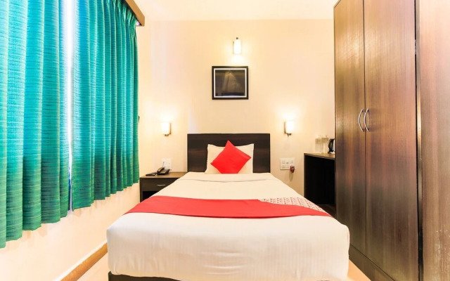 M The Business Hotel by OYO Rooms