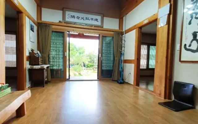 Sun Rise Pension