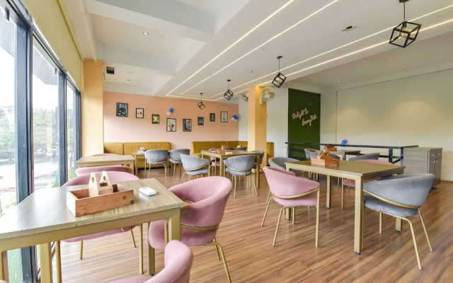 Fabhotel Urban Elite