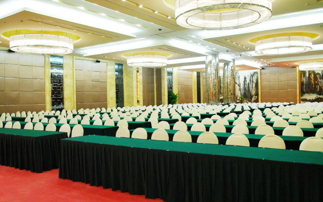 Hunan Huatian Hotel