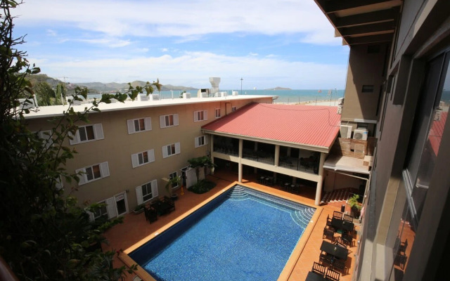 Ela Beach Hotel & Apartments